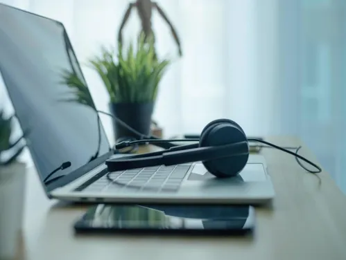 Chat headphones and laptop
