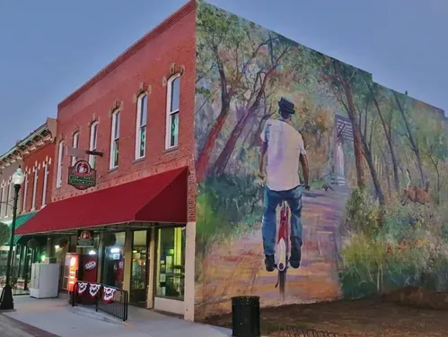 Mural of bicycle rider